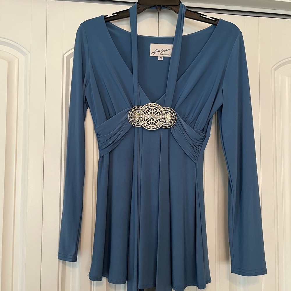 Flattering Blue Evening Blouse. - image 2
